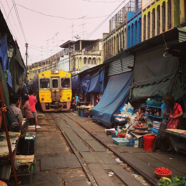 Bangkok: Damnoen Saduak Pazarı ve Maeklong Demiryolu Pazarı